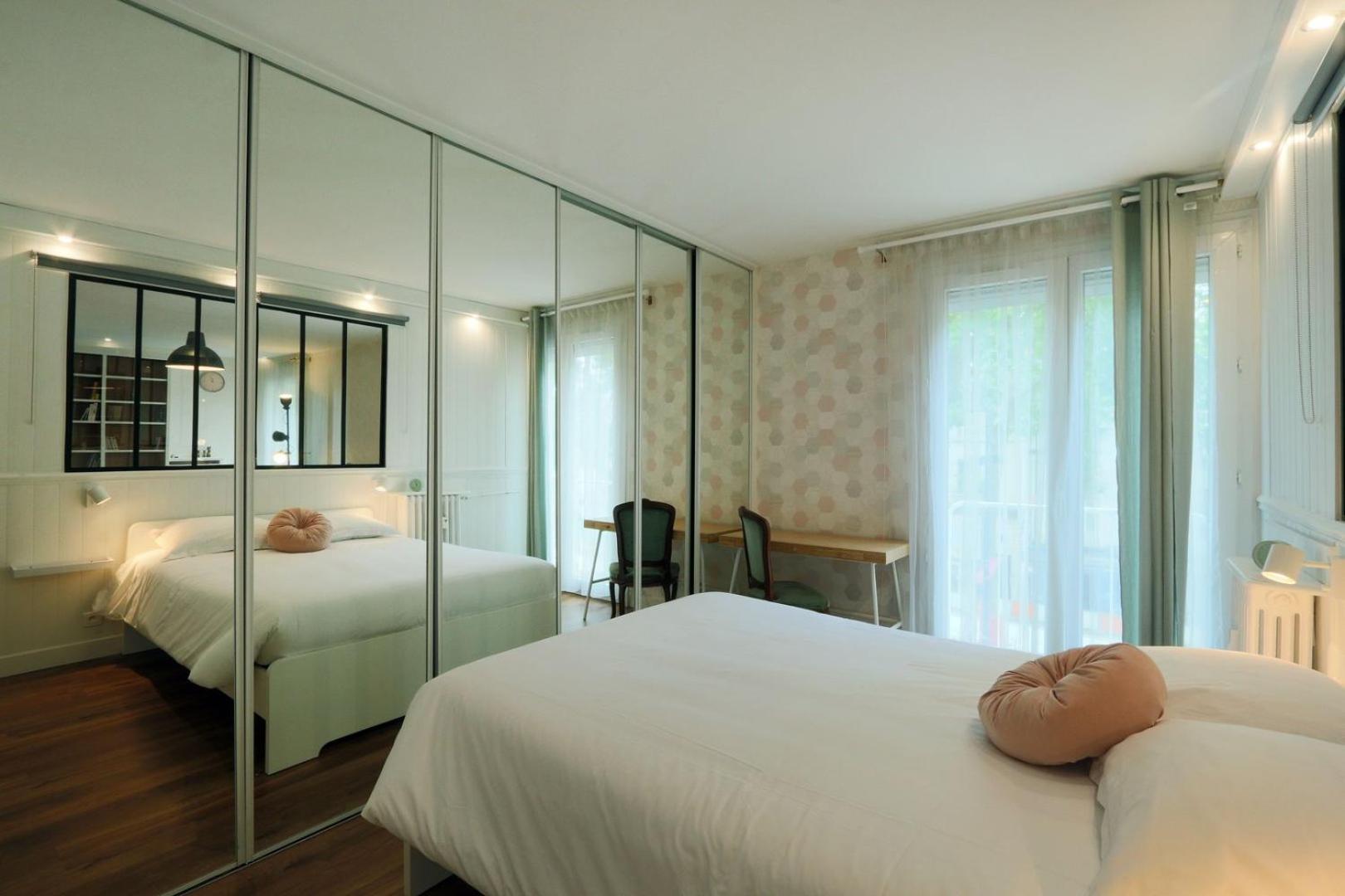City apartment next to Place Jean Jaurès with secured car park Tours Esterno foto
